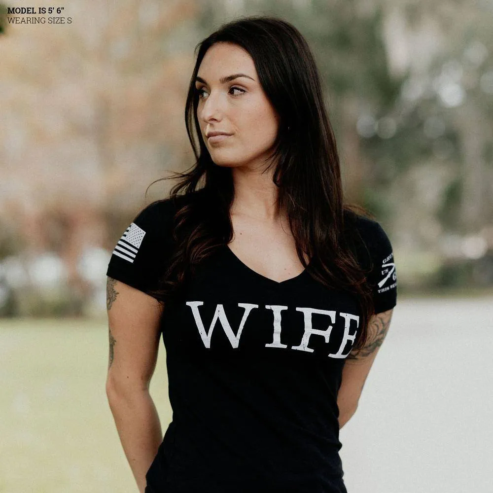 Women's Wife Defined V-Neck - Black